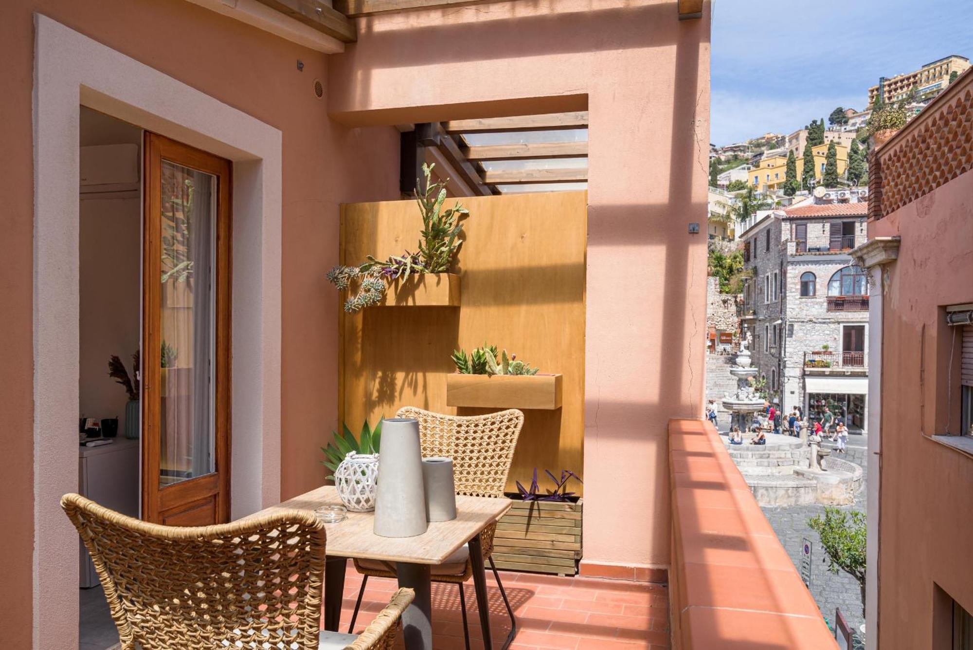Al Duomo Rooms & Flats Taormina Exterior photo