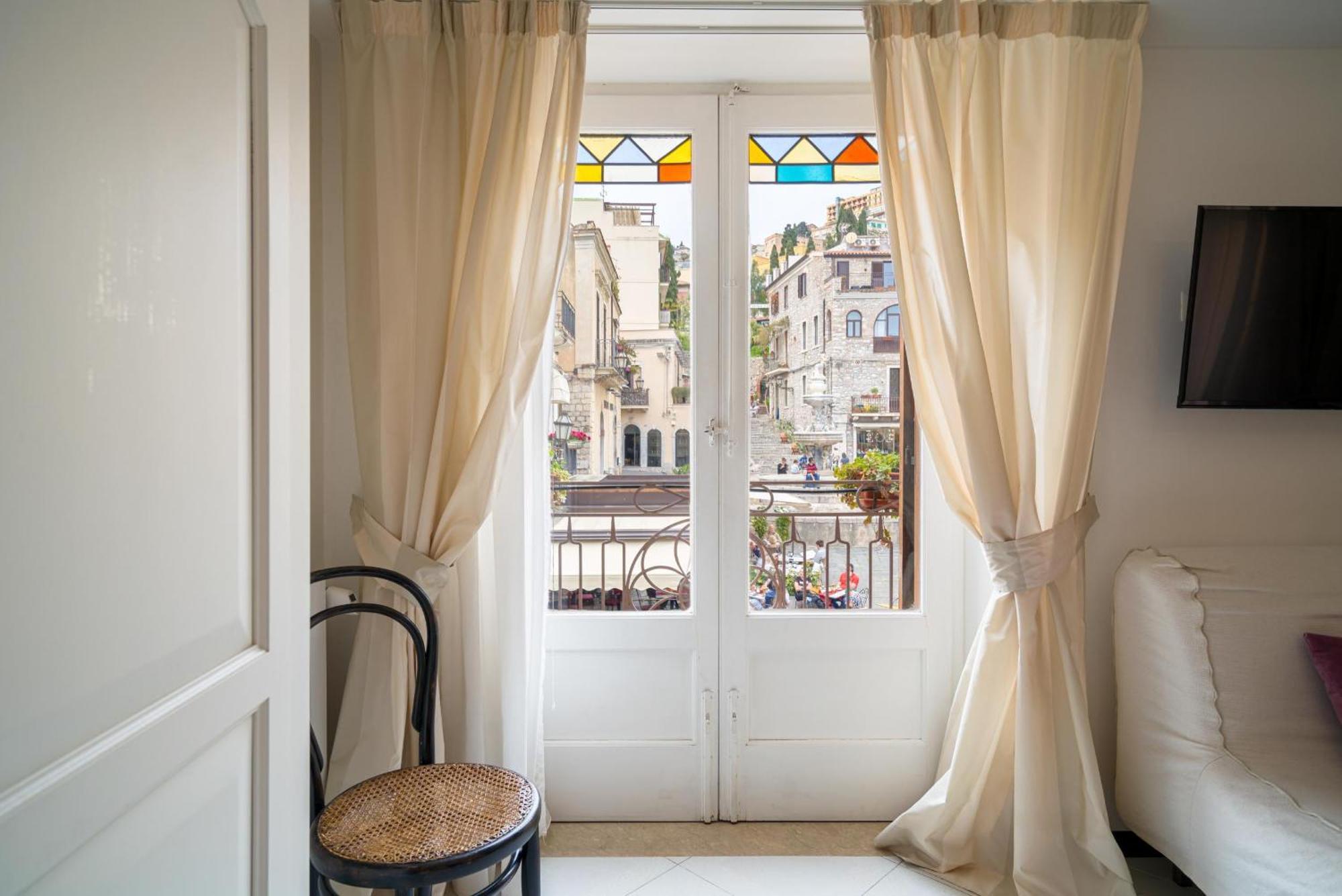 Al Duomo Rooms & Flats Taormina Exterior photo